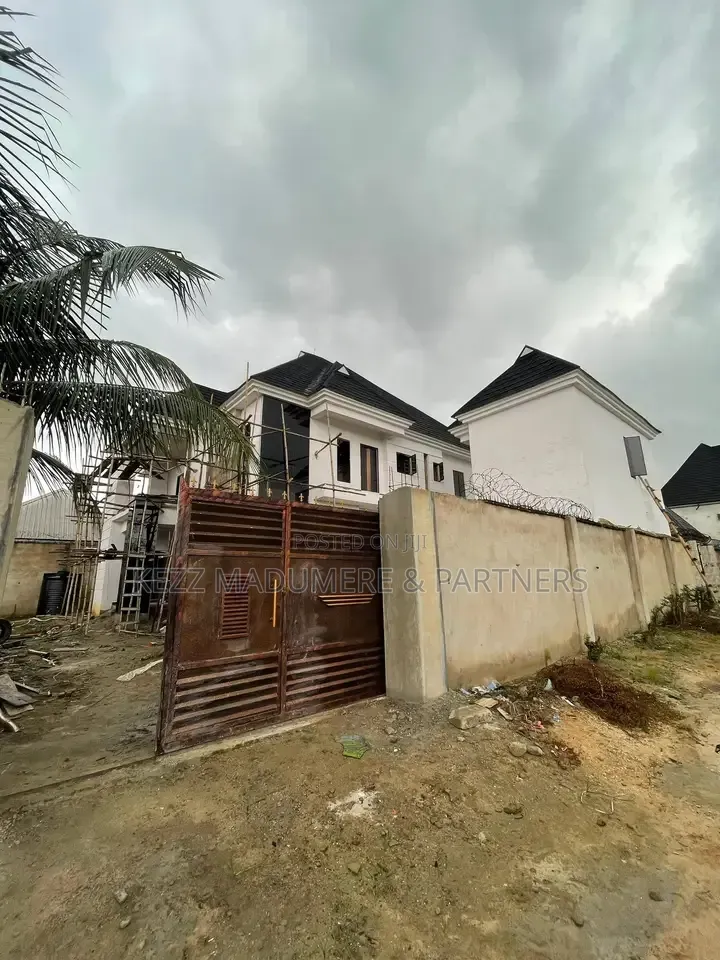 6bdrm Duplex in Igbo Etche, Rumuokwurusi for sale in Rumuokwurusi