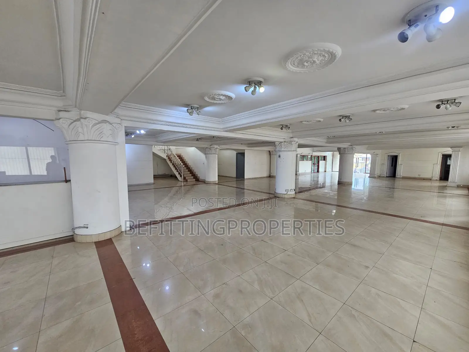 1000sqm Office Space Available for Lease in Victoria Island