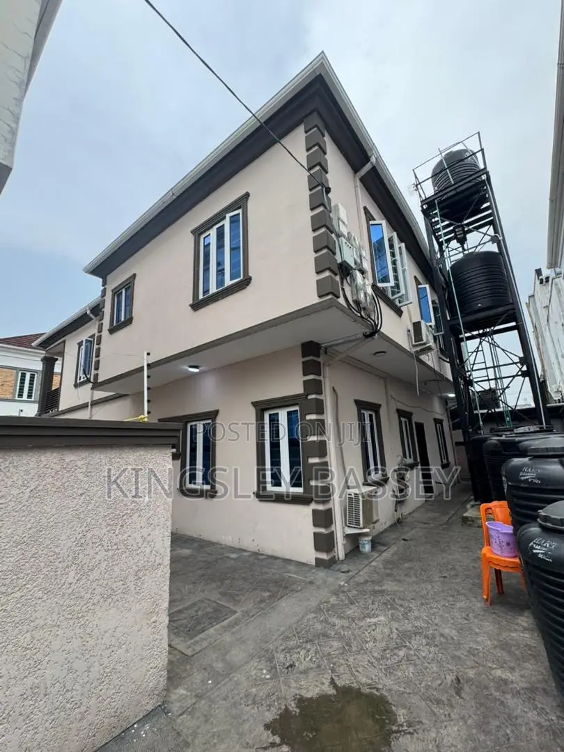 2bdrm Apartment in Lekki for sale in Lekki