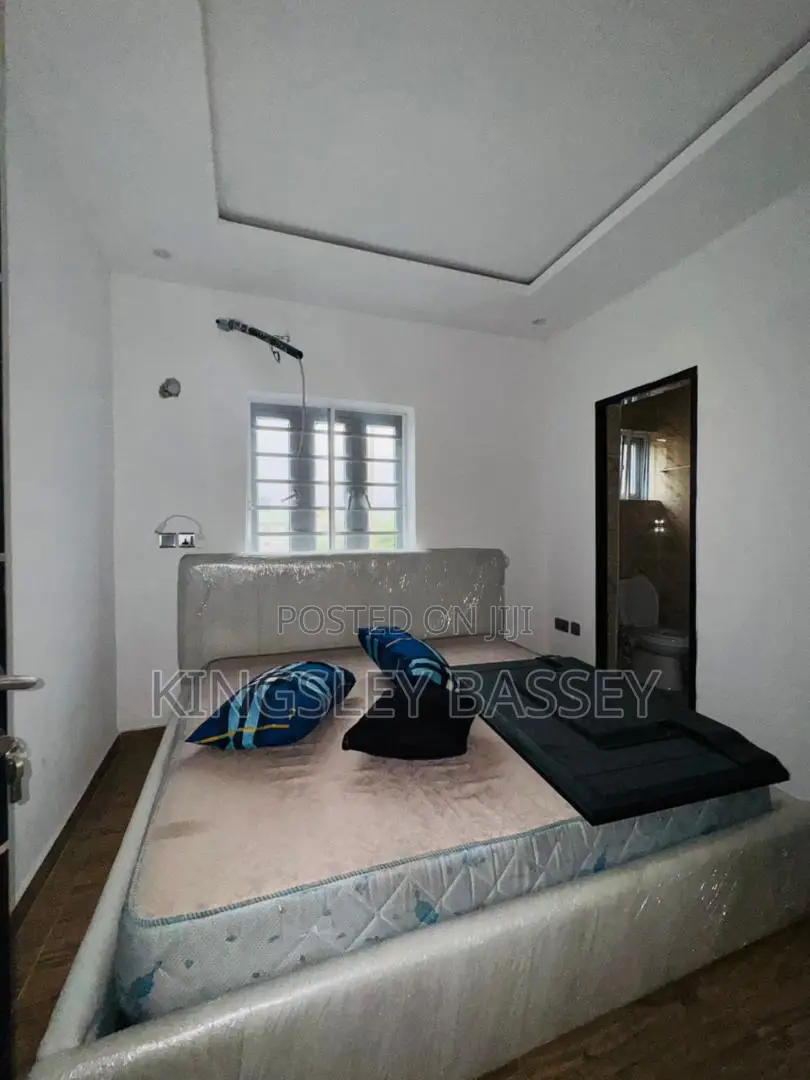 2bdrm Apartment in Lekki for sale in Lekki
