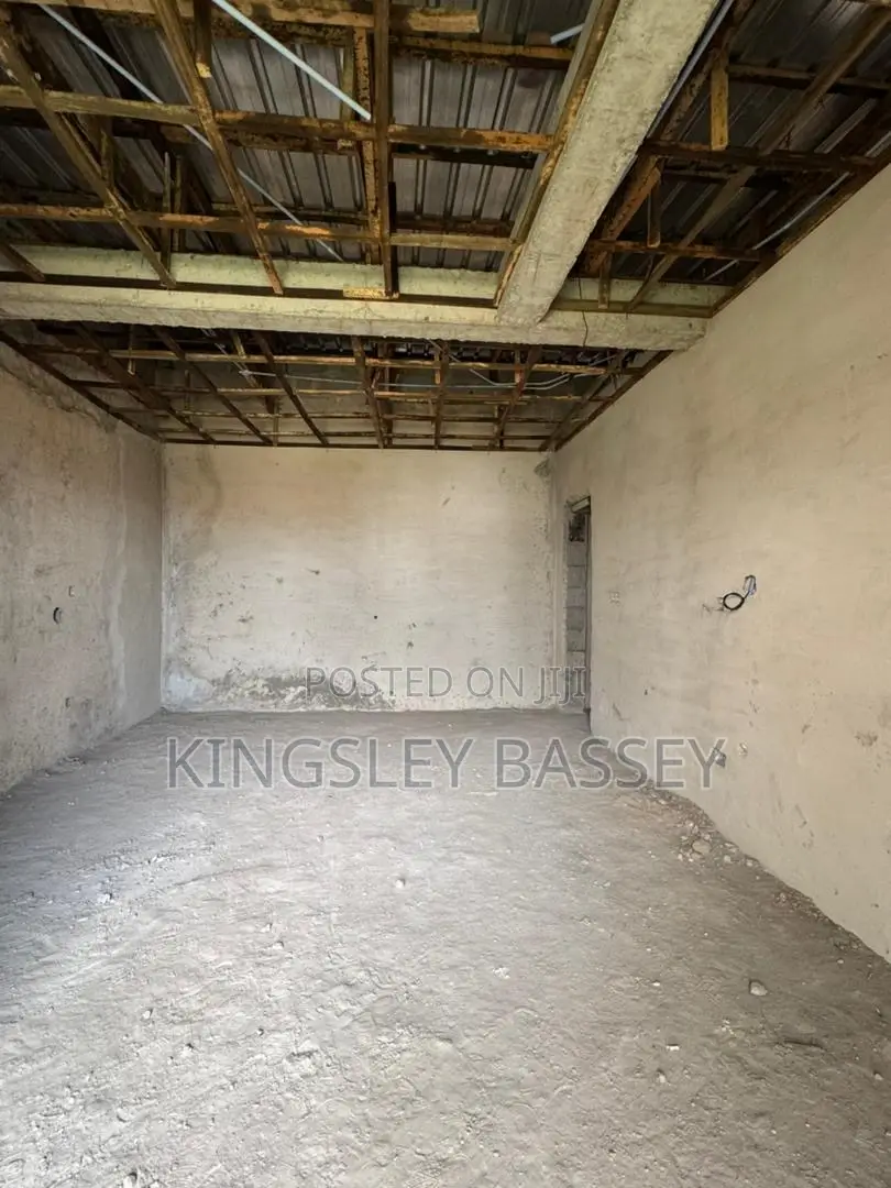 2bdrm Apartment in Ikate for sale in Ikate