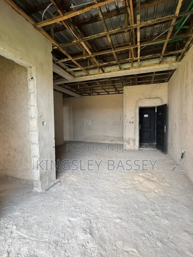 2bdrm Apartment in Ikate for sale in Ikate