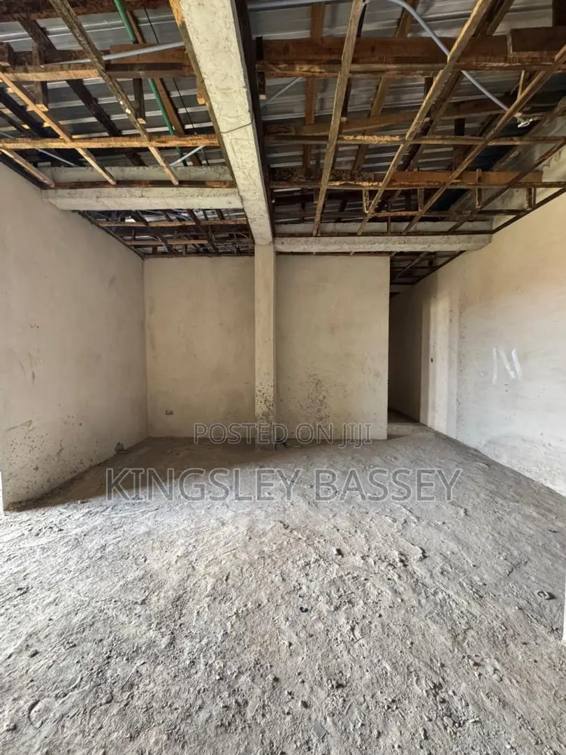 2bdrm Apartment in Ikate for sale in Ikate