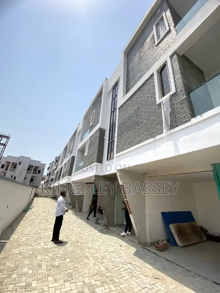 2bdrm Apartment in Ologolo for sale in Ologolo