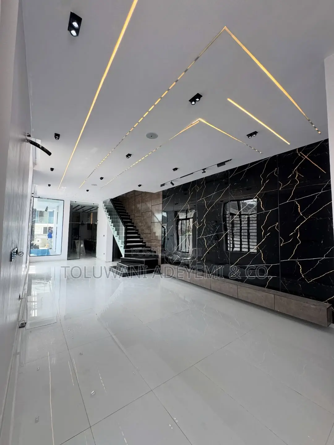 5bdrm House in Ikota, Lekki for sale in Ikota