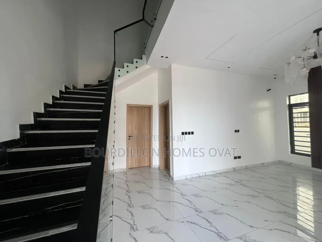 4bdrm Duplex in Lekki Palm City for sale in Ilaje / Lekki