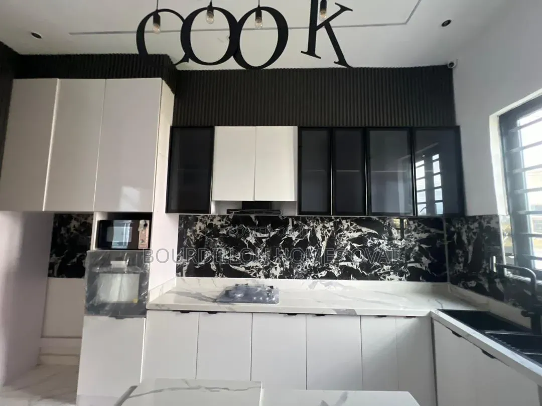 4bdrm Duplex in Lekki Palm City for sale in Ilaje / Lekki