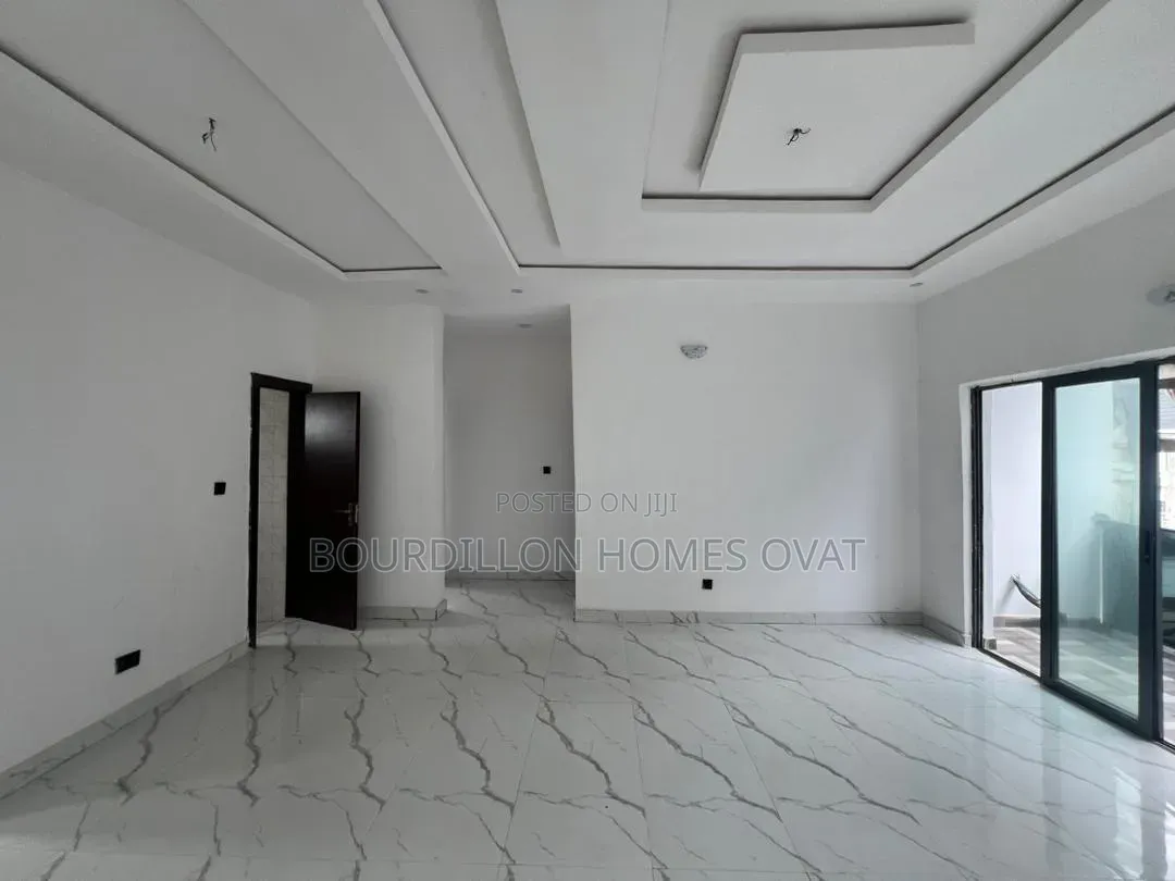 2bdrm Apartment in Lekki Palm City for sale in Ilaje / Lekki