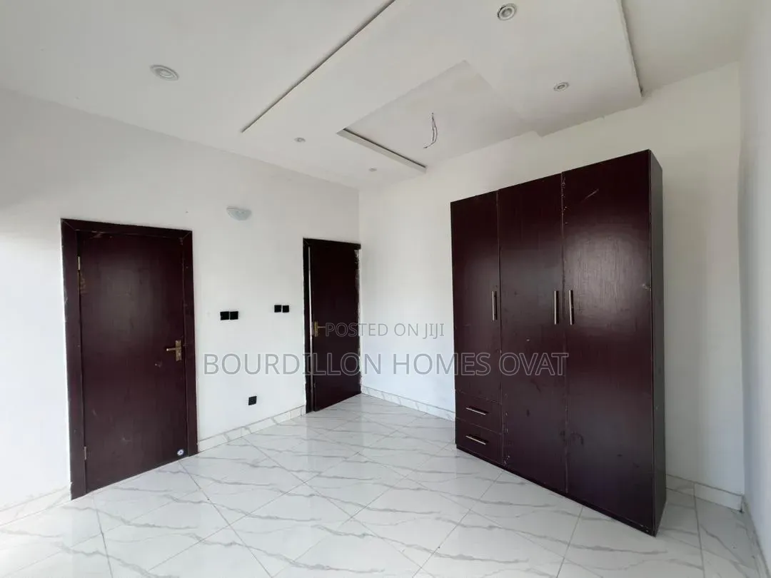 2bdrm Apartment in Lekki Palm City for sale in Ilaje / Lekki