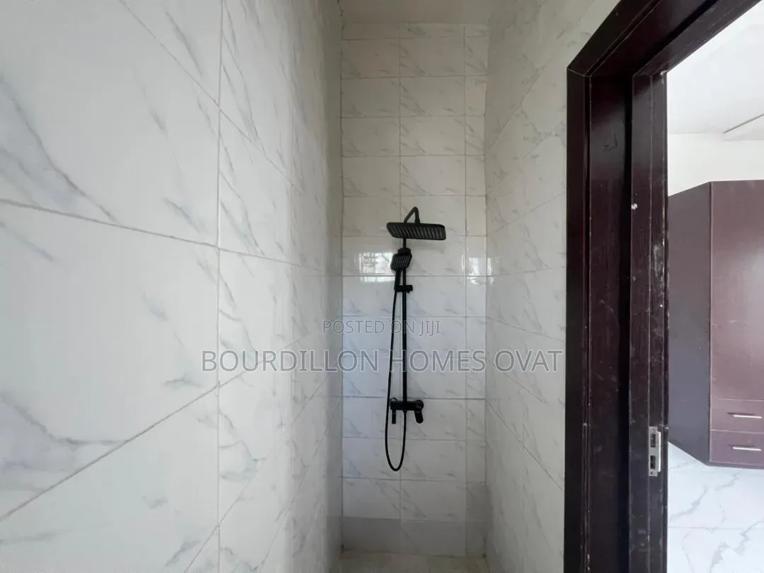 2bdrm Apartment in Lekki Palm City for sale in Ilaje / Lekki
