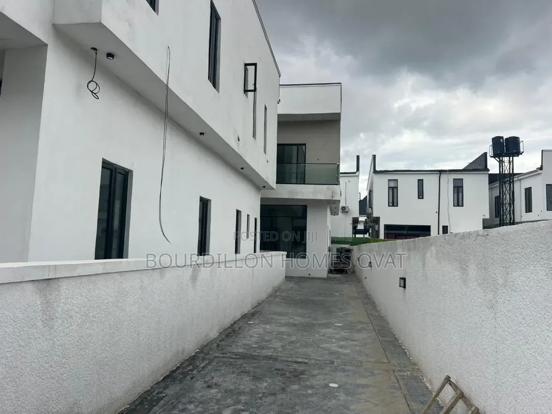 4bdrm Duplex in Lekki Palm City for sale in Ilaje / Lekki