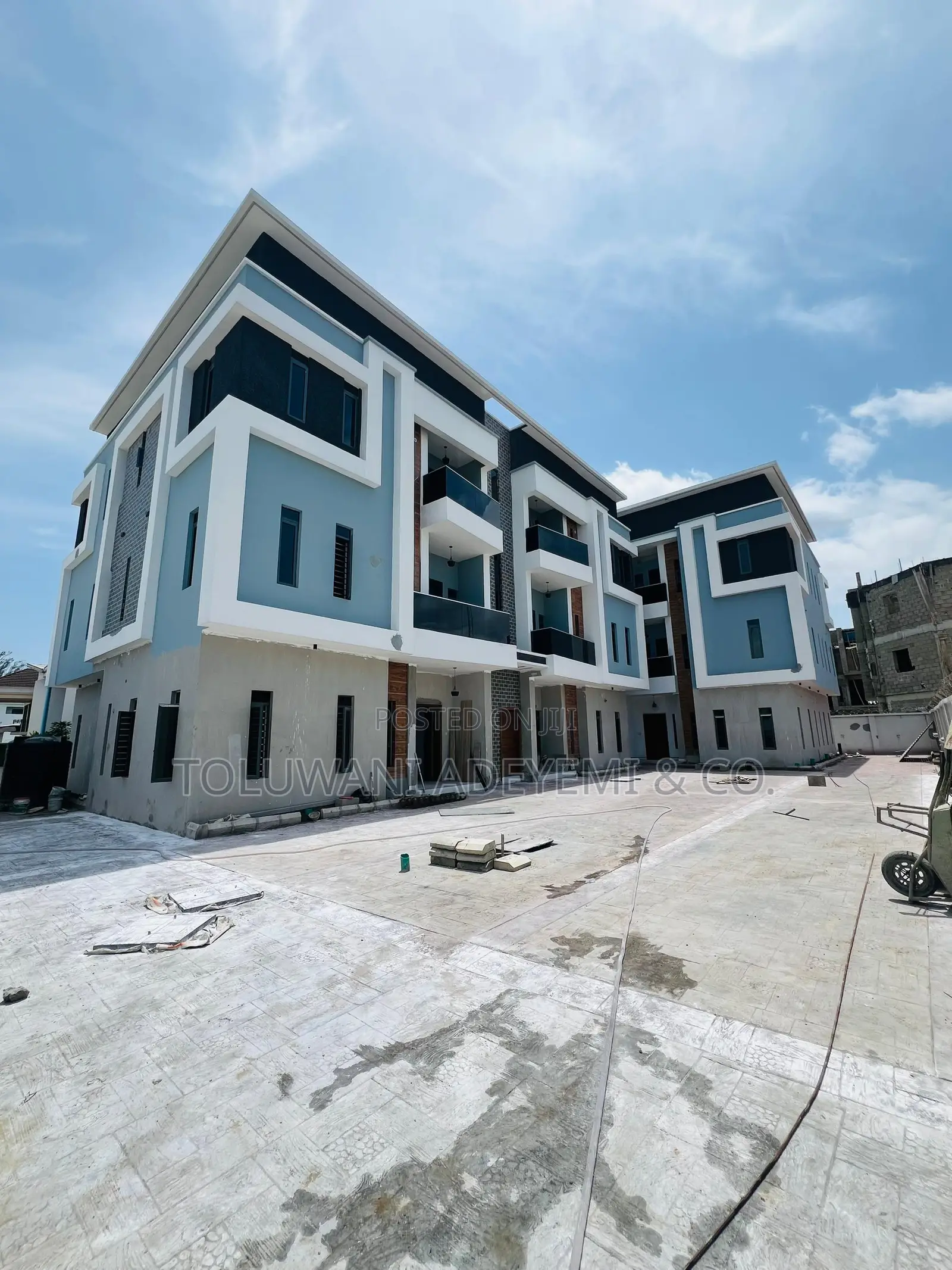 2 Bedroom Apartments in Ogombo