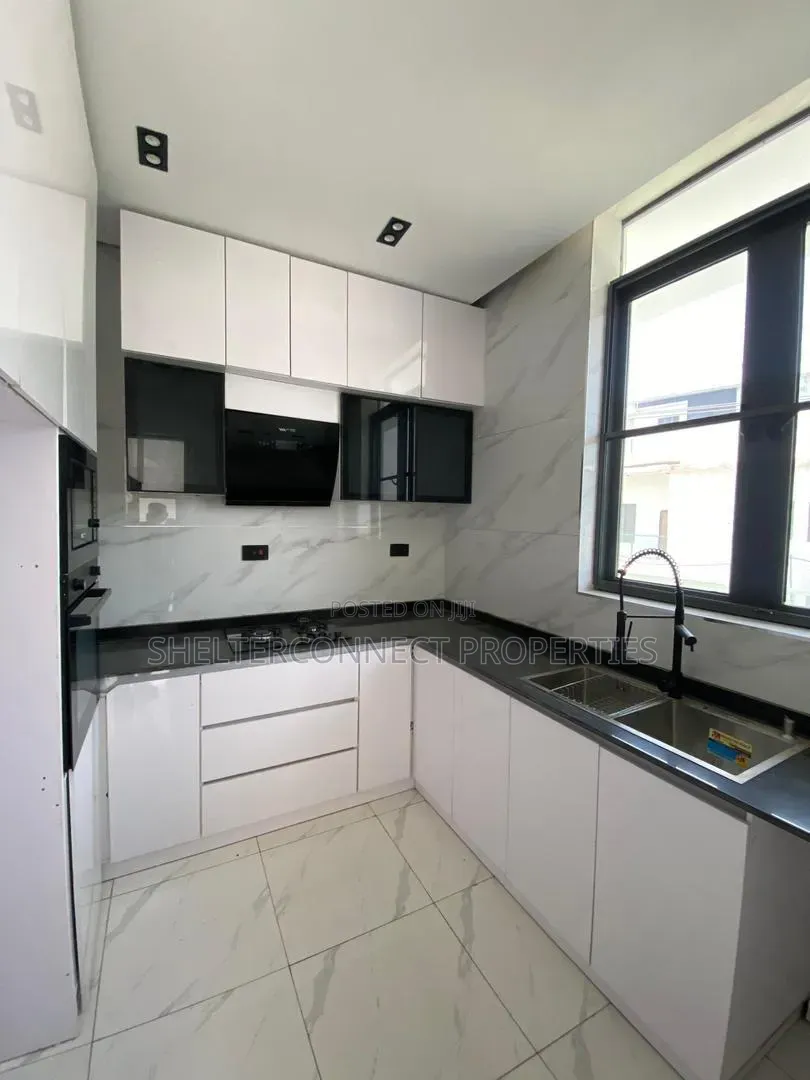 2bdrm Apartment in Ologolo for sale in Ologolo