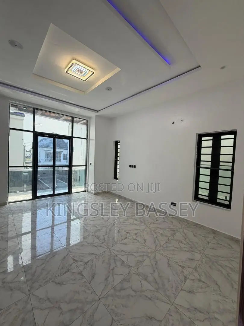 4bdrm Duplex in Orchid, Chevron for sale in Chevron