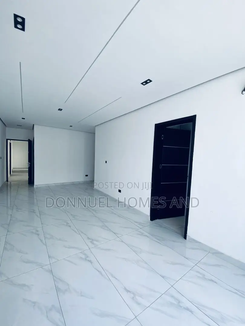 2bdrm Apartment in Ologolo for sale in Ologolo