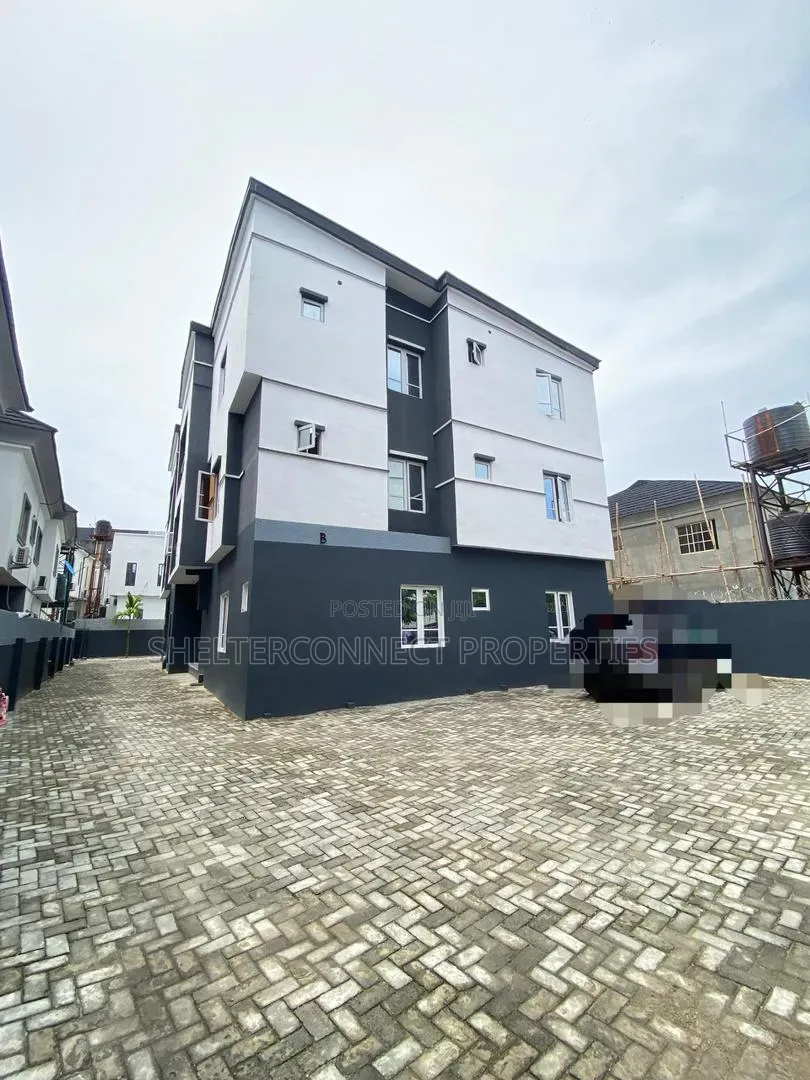 2bdrm Apartment in Sangotedo for sale in Sangotedo