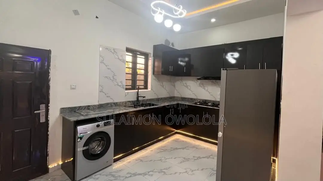 Furnished 3bdrm Duplex in Thera Annex, Sangotedo for sale in Sangotedo