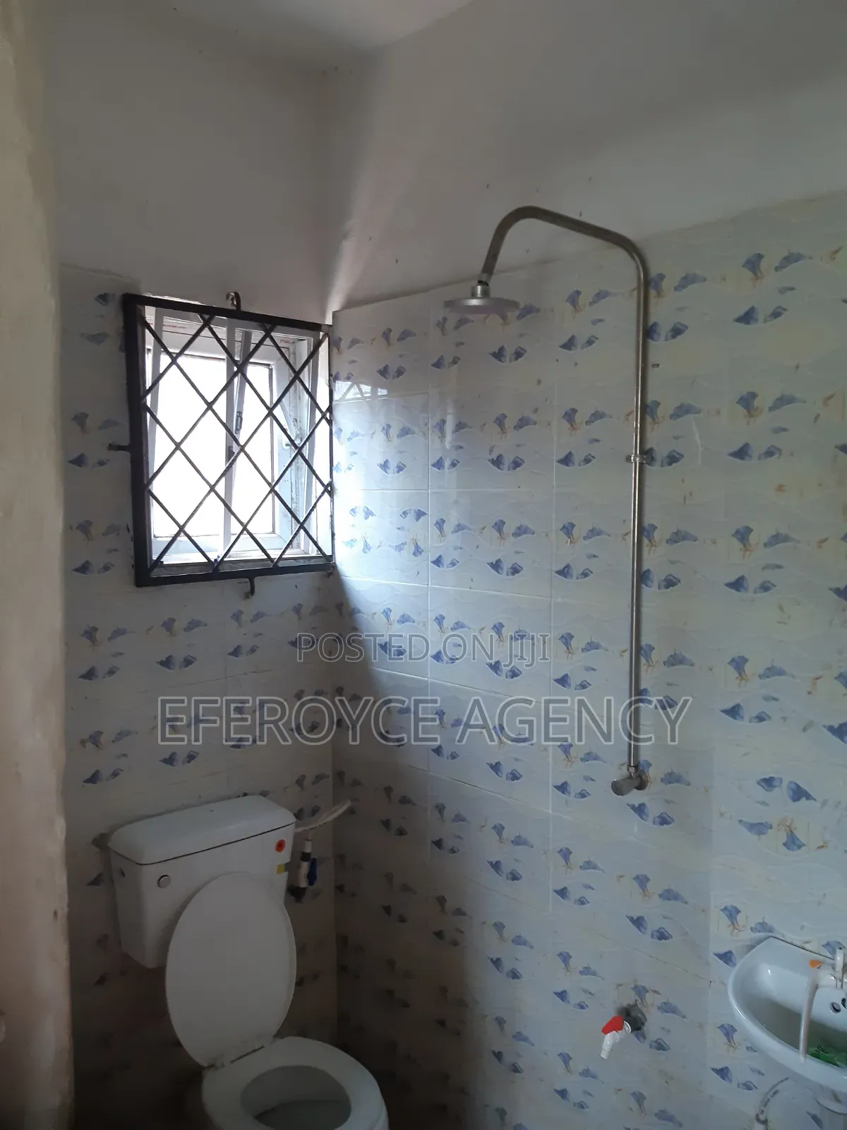 2bdrm Apartment in Agbor Road Bypass, Benin City for rent in Benin City