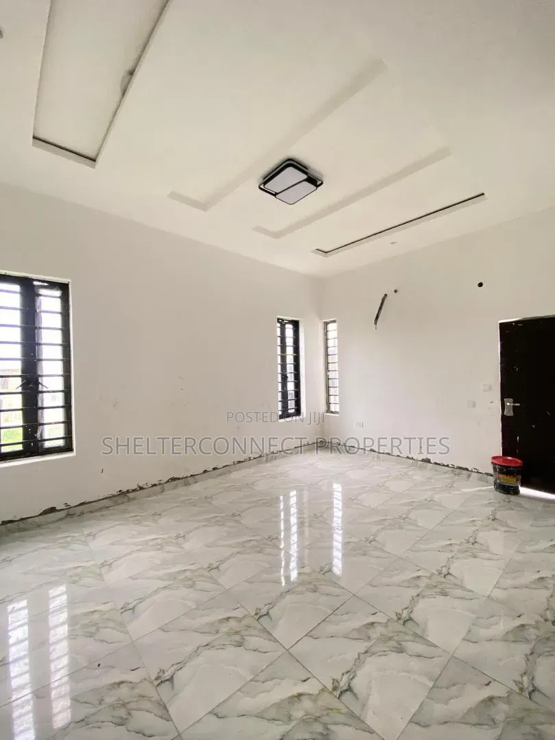 4bdrm Duplex in Abraham Adesanya Estate for sale in Abraham Adesanya Estate