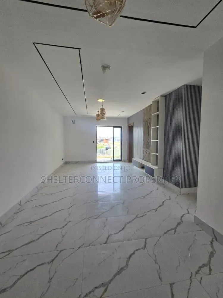 2bdrm Apartment in Lekki Phase 1 for sale in Lekki Phase 1