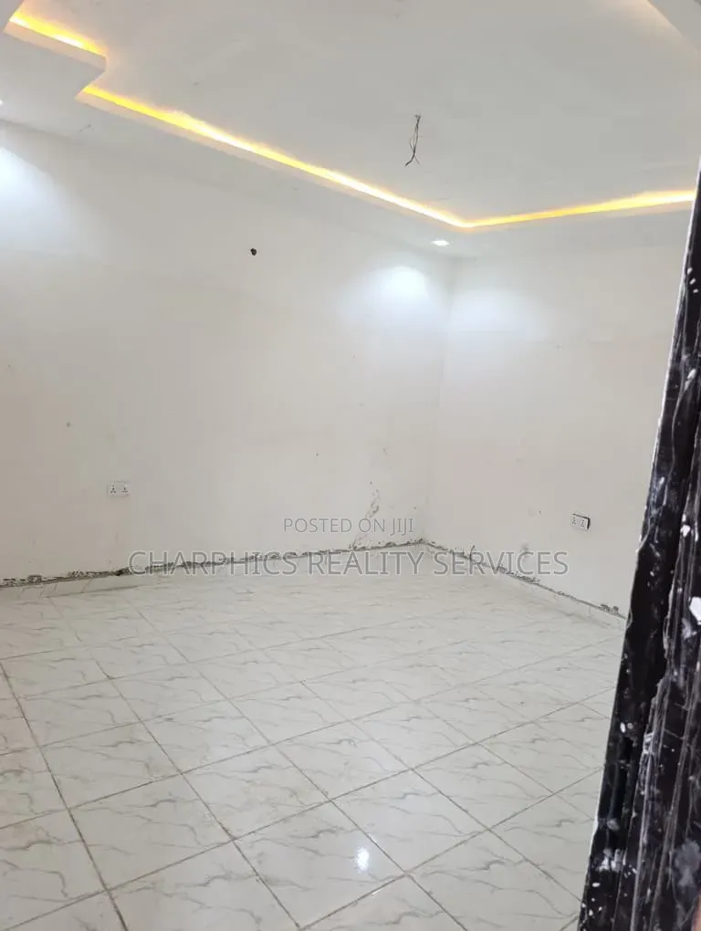Mini Flat in Lekki Phase 2 for rent in Lekki Phase 2