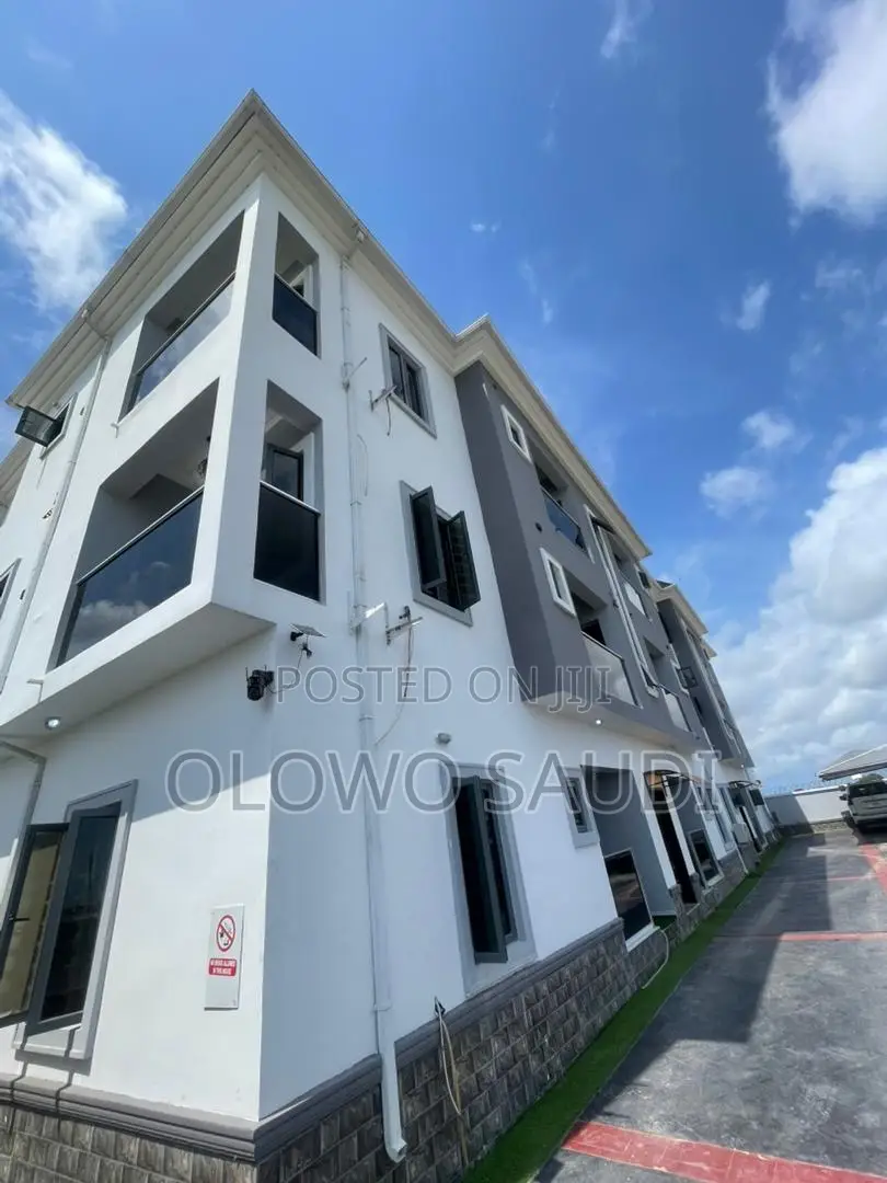 2bdrm Apartment in Hope Ville, Sangotedo for rent in Sangotedo