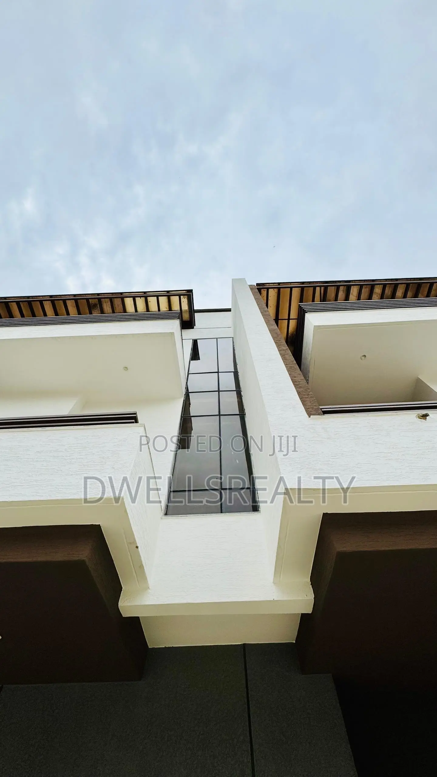 4bdrm Duplex in Boite Azure By, Mabushi for sale in Mabushi