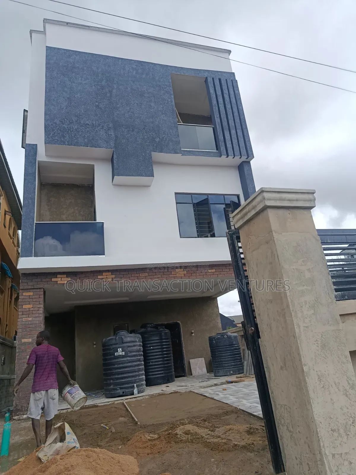 5bdrm Duplex in Parkveiw Estate, Okota for rent in Okota