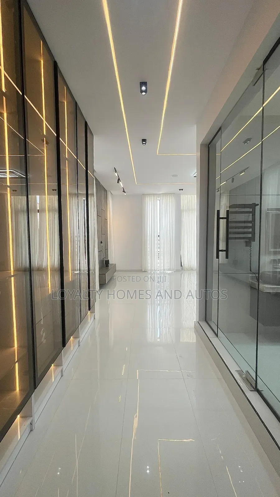 5bdrm Duplex in GRA Phase 2 Shangisha for sale in GRA Phase 2 Shangisha