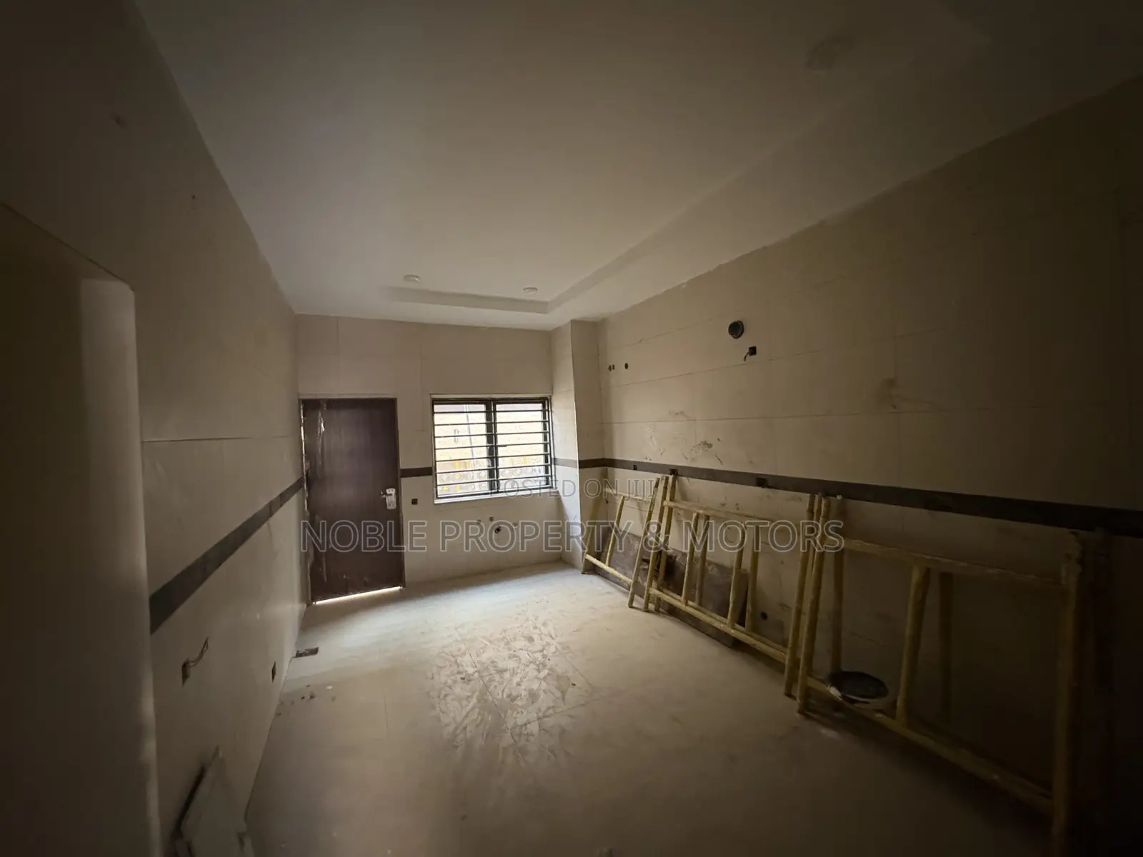 5bdrm Townhouse/Terrace in Wuye for sale in Wuye