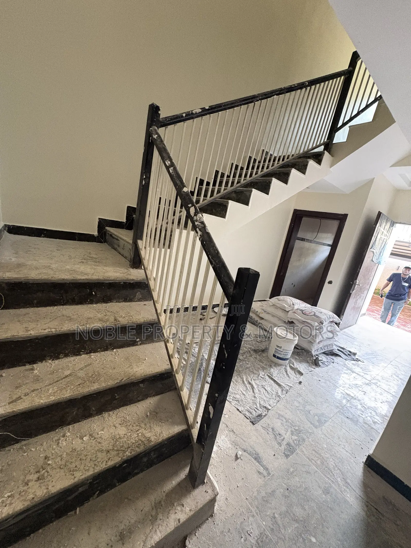 5bdrm Townhouse/Terrace in Wuye for sale in Wuye