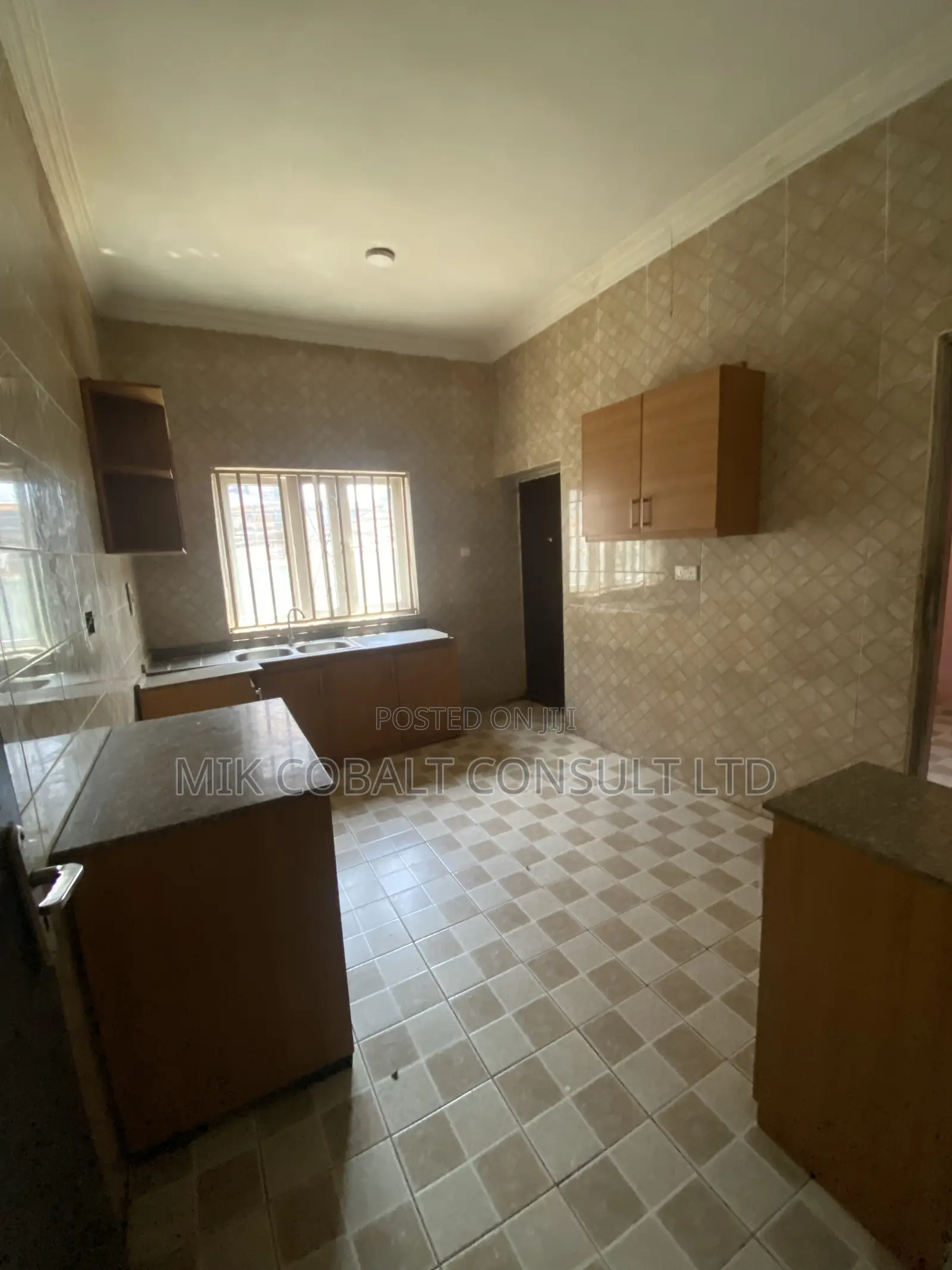 4bdrm Townhouse / Terrace in Ishaya Shakari, Gwarinpa for rent in Gwarinpa