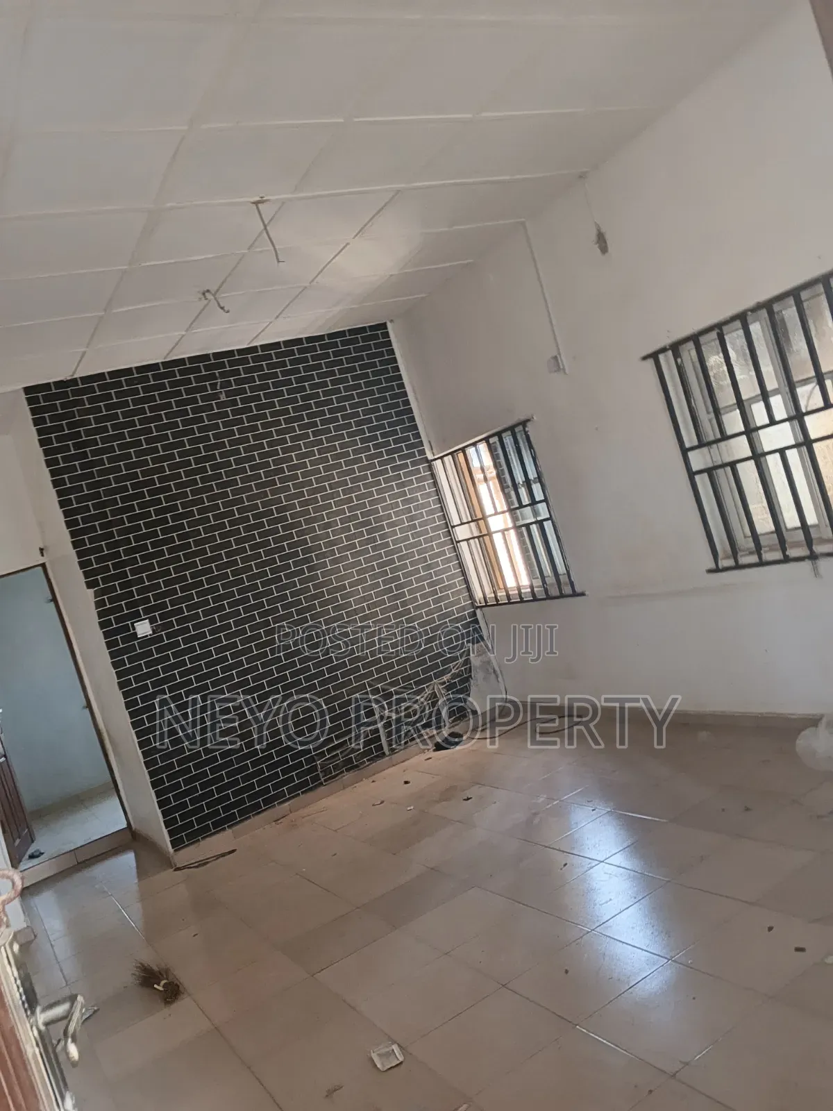 2bdrm Block of Flats in Emily Bustop Igbogbo for rent in Igbogbo