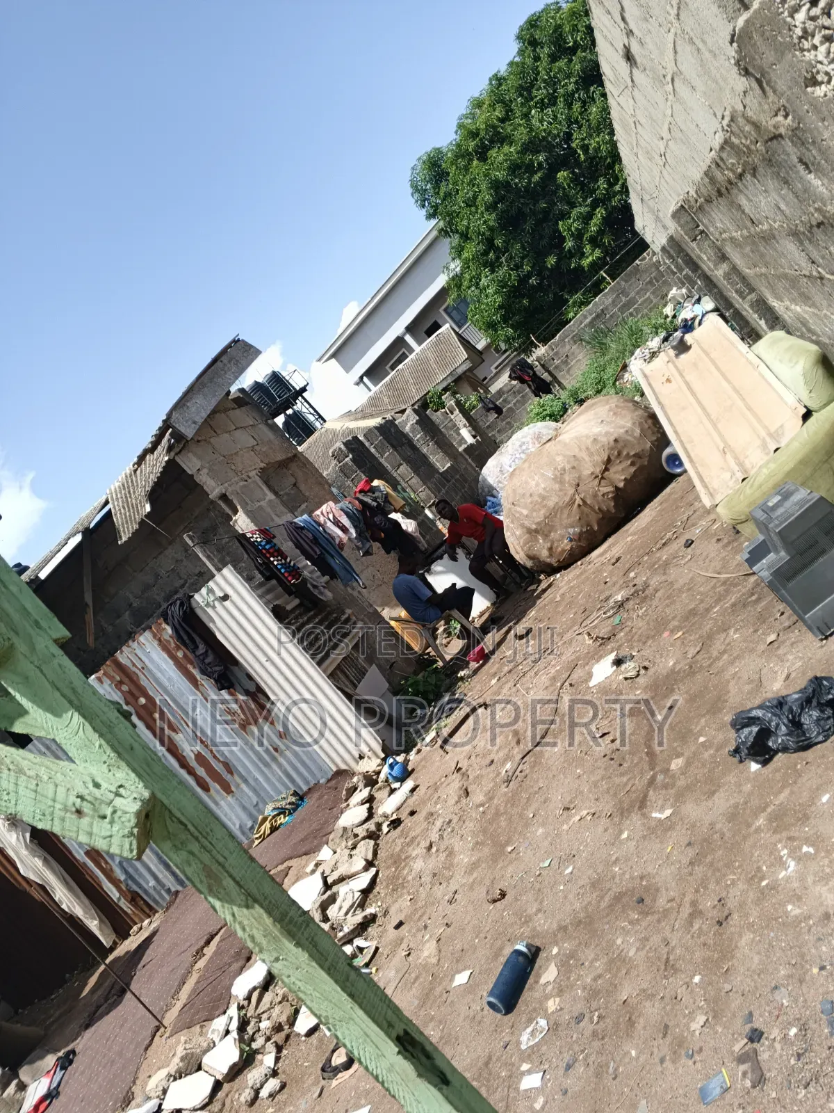 Family Deed Bola Oga Oloye in Igbogbo