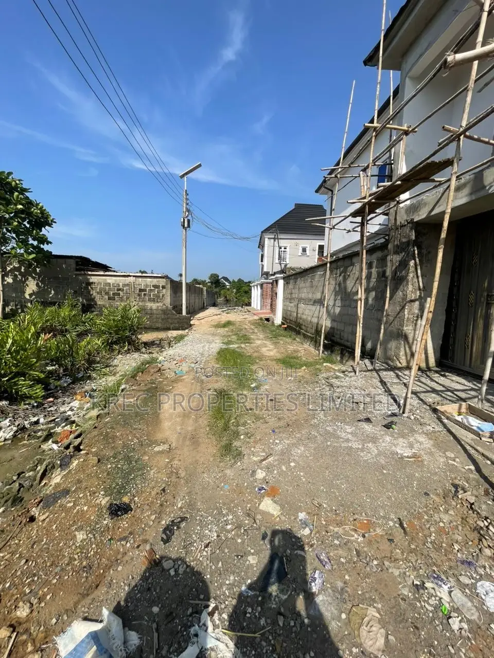 Iwofe -Eliparanwo Road in Wimpy