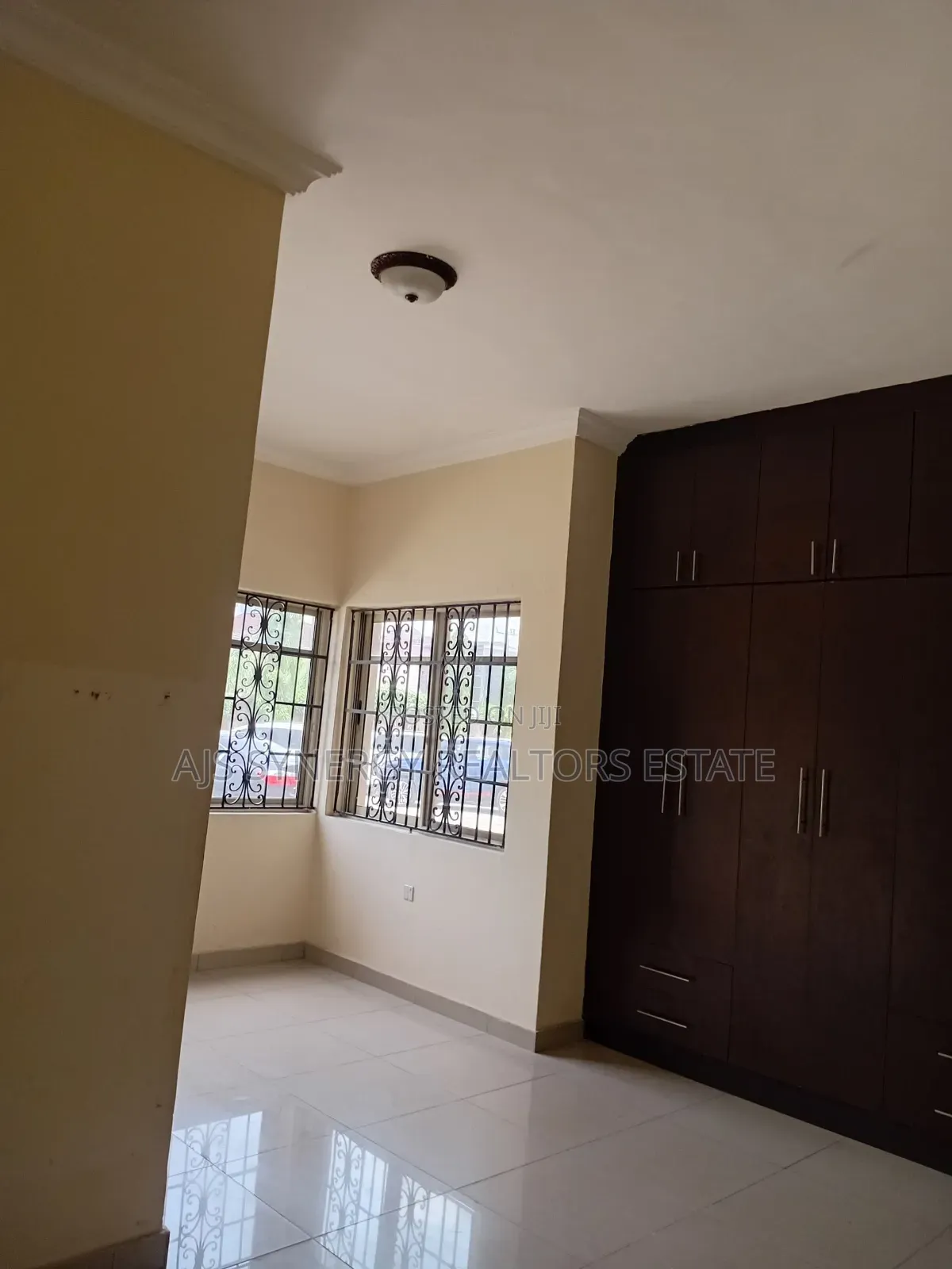 2bdrm Duplex in Ikate for rent in Ikate