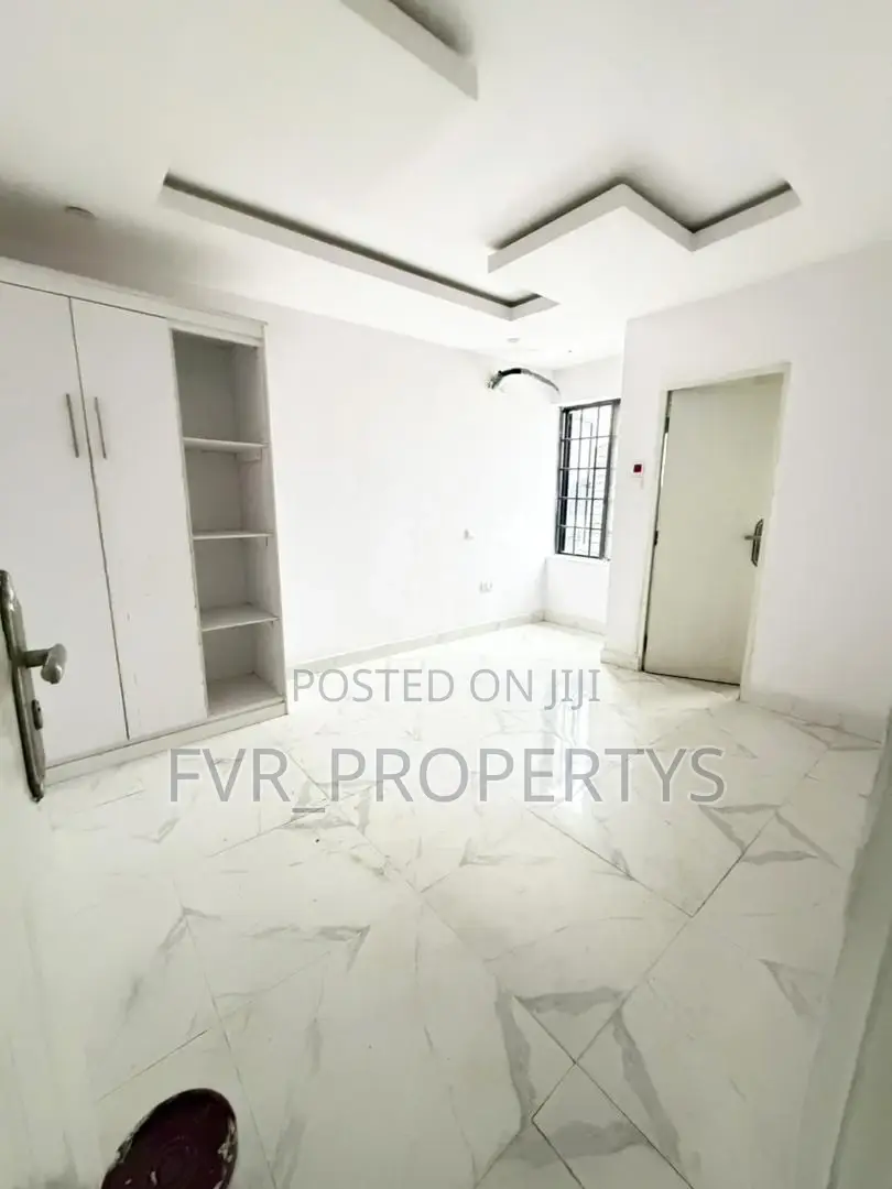 1bdrm Shared Apartment in Ikota for rent in Ikota