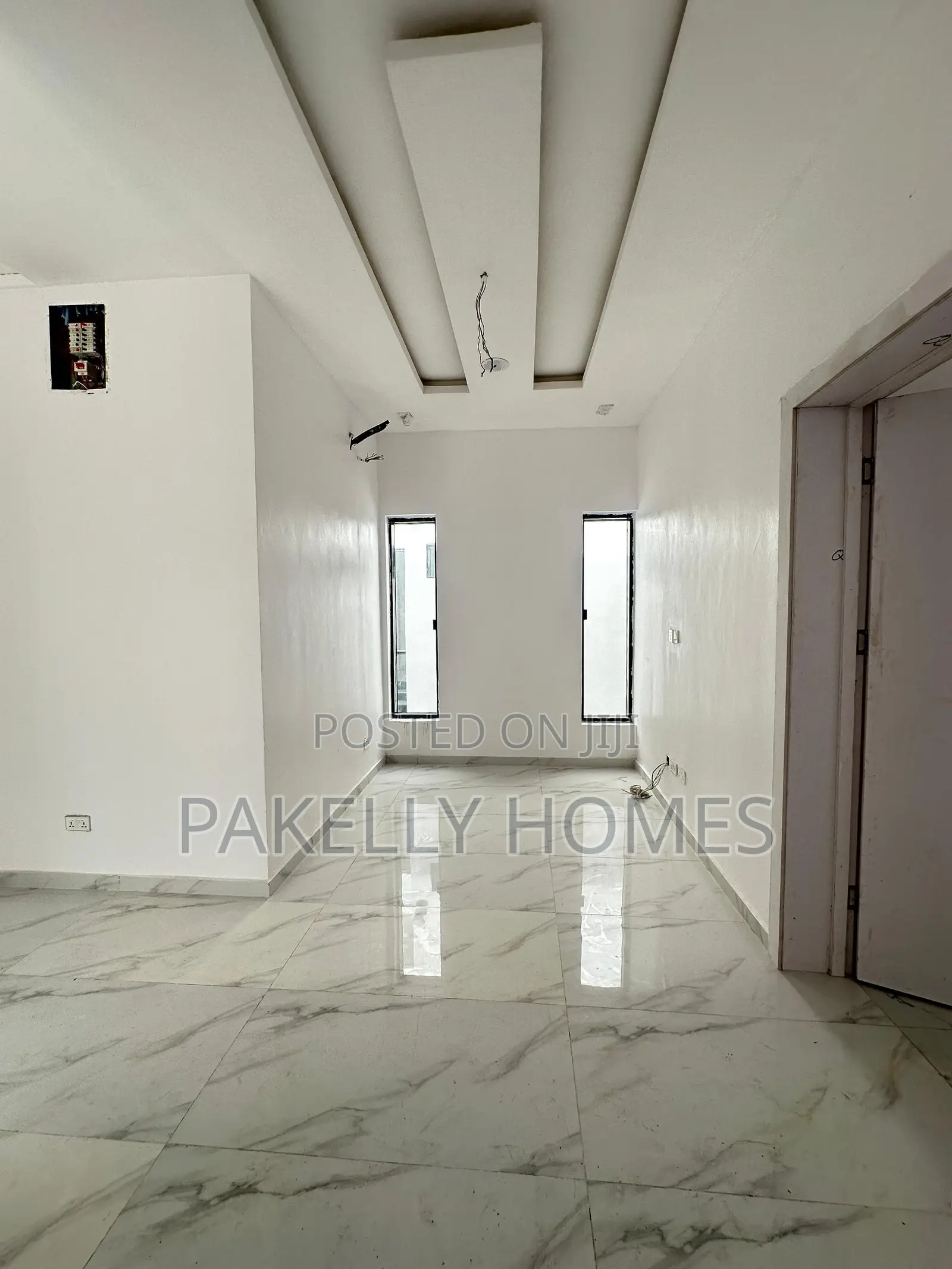 Spacious Luxury 4 Bedroom Fully Detached Duplex in Chevron