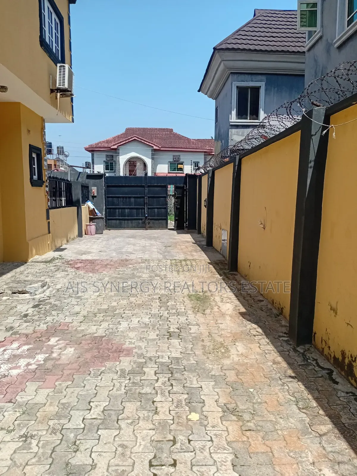 3bdrm Duplex in Seaside Badore for rent in Ado / Ajah