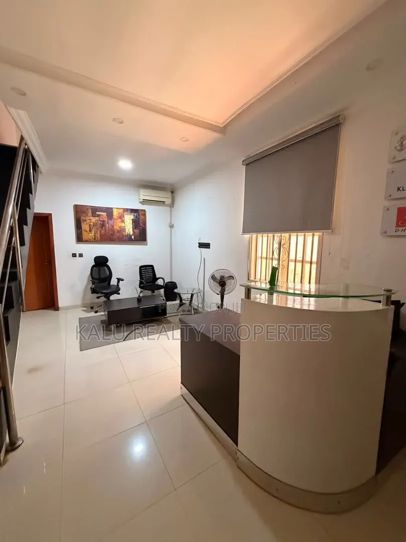 Beautiful Office Space With Excellent Facilities in Lekki Phase 1