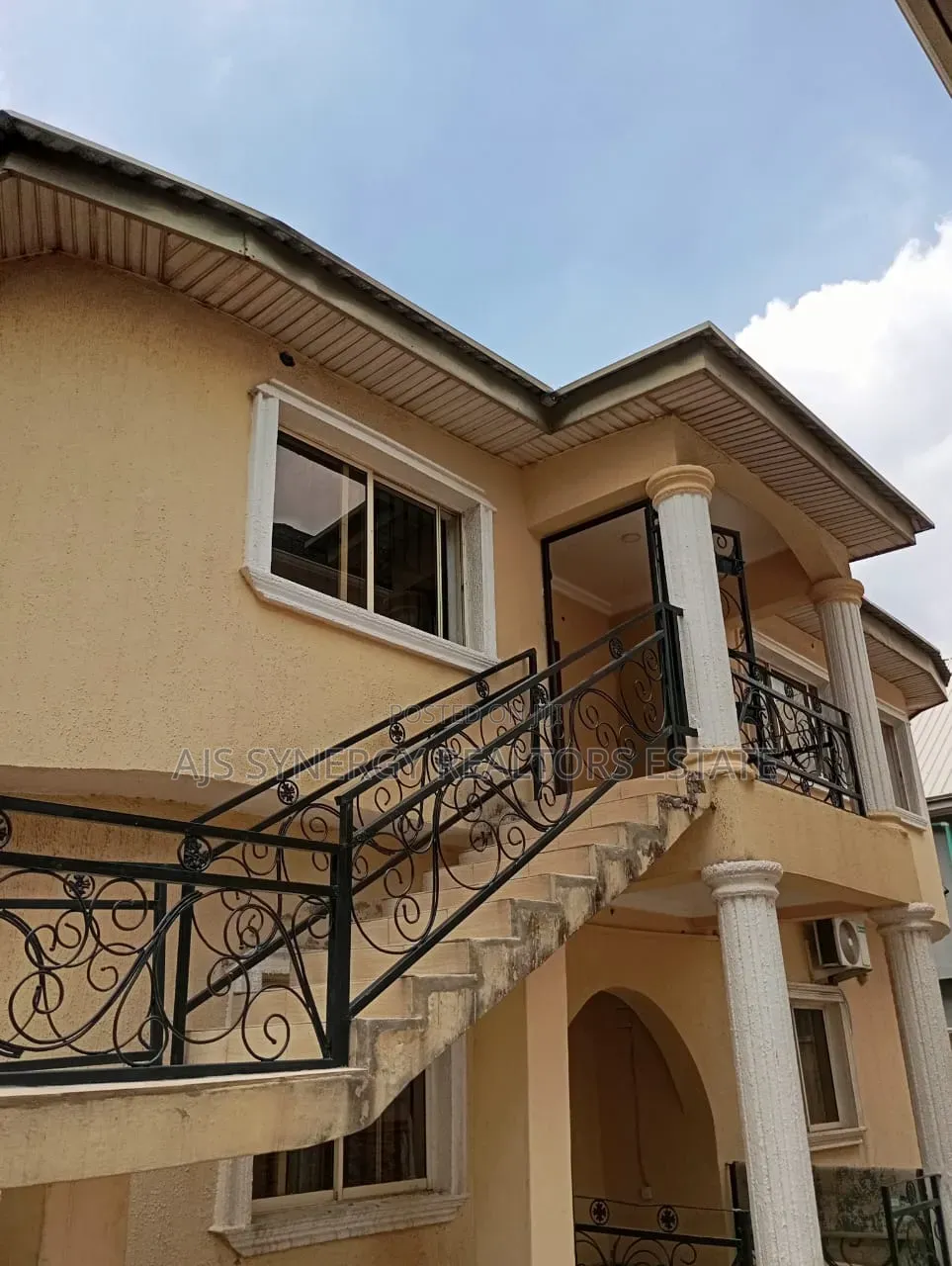 3bdrm Duplex in Seaside, Ado / Ajah for rent in Ado / Ajah