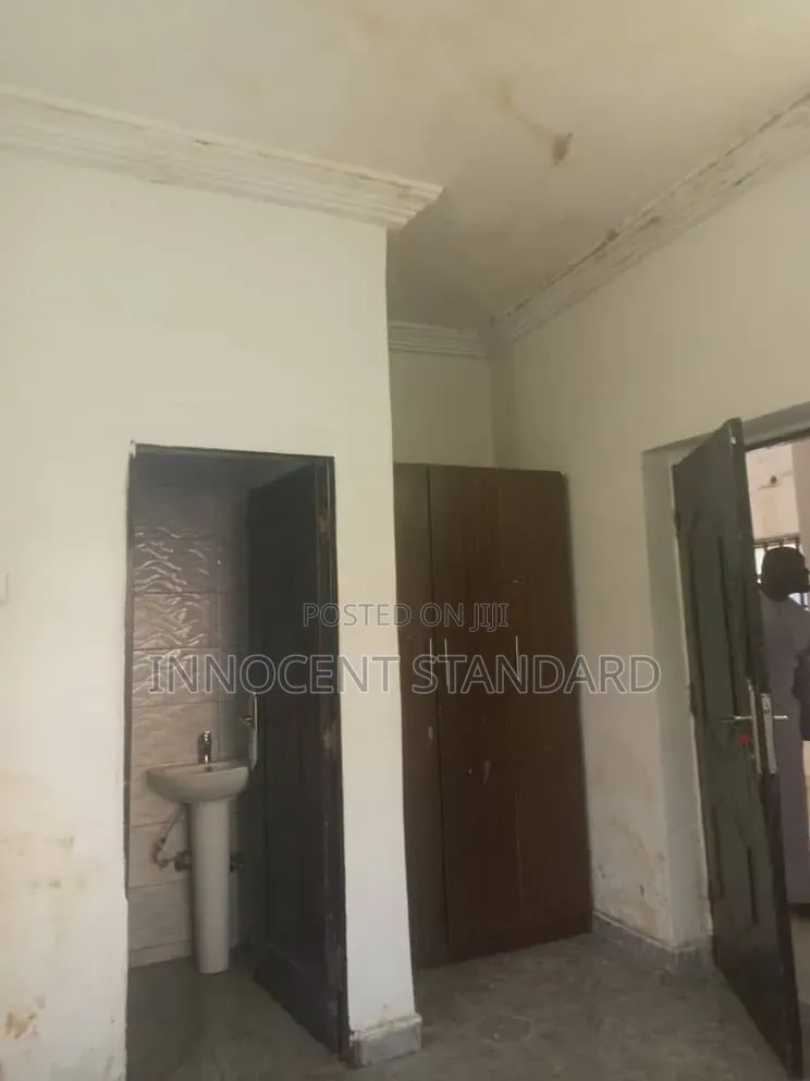 2bdrm Block of Flats in Hill View, Kubwa for rent in Kubwa