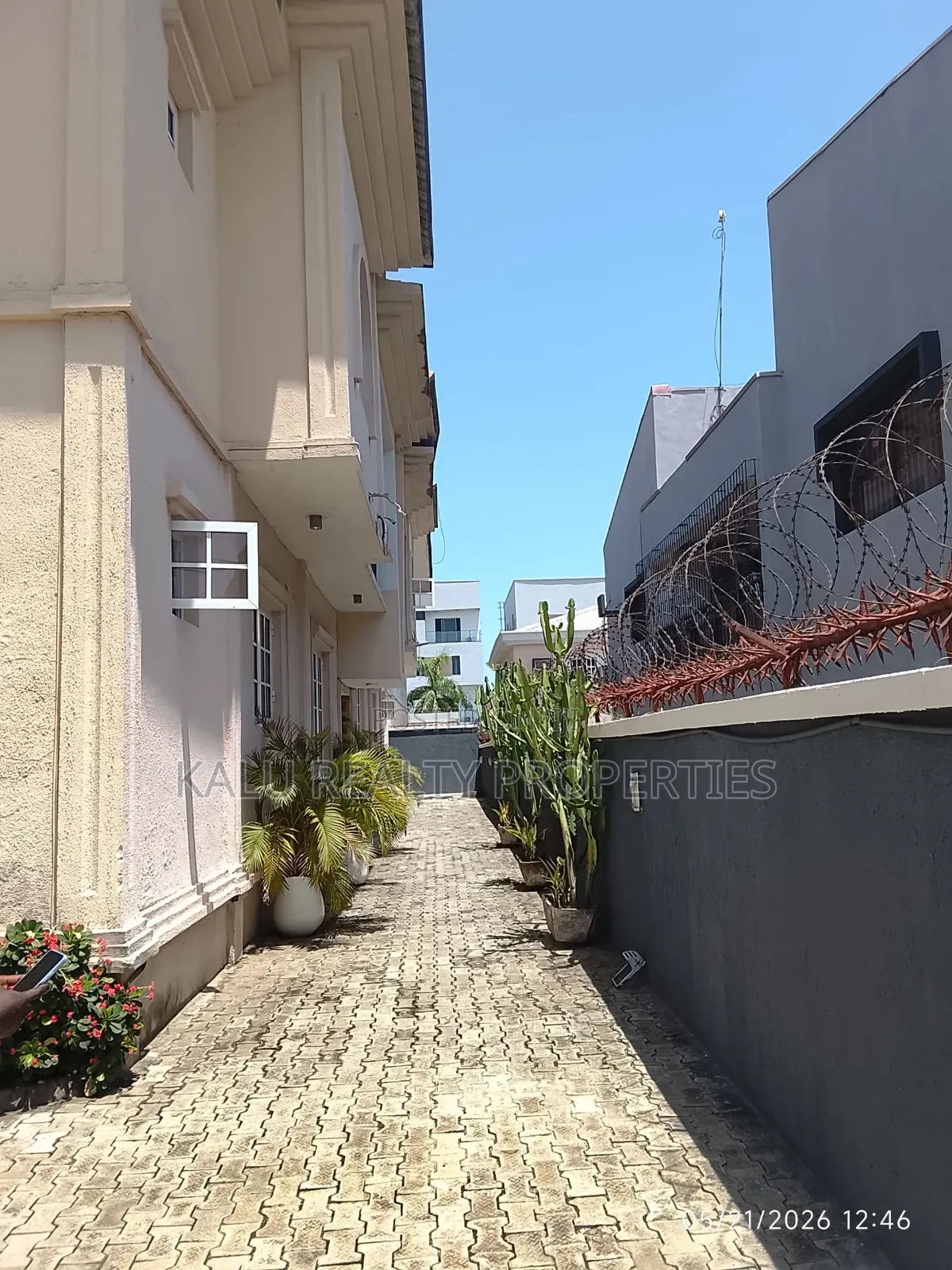 3bdrm Apartment in Lekki Phase1 for rent in Lekki Phase 1