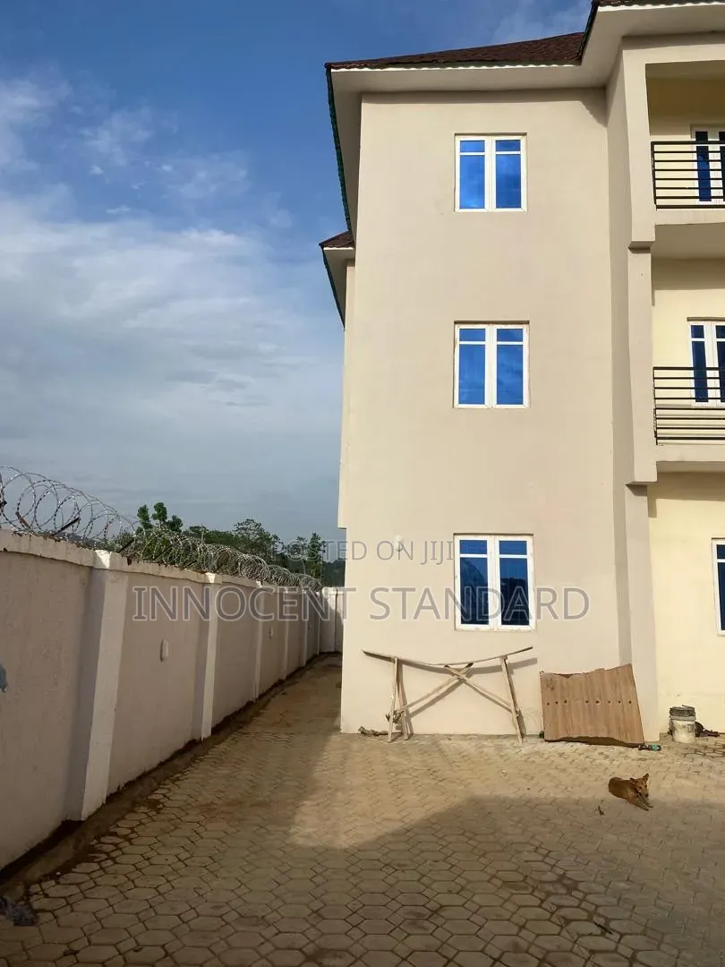 2bdrm Block of Flats in Fo1, Kubwa for sale in Kubwa