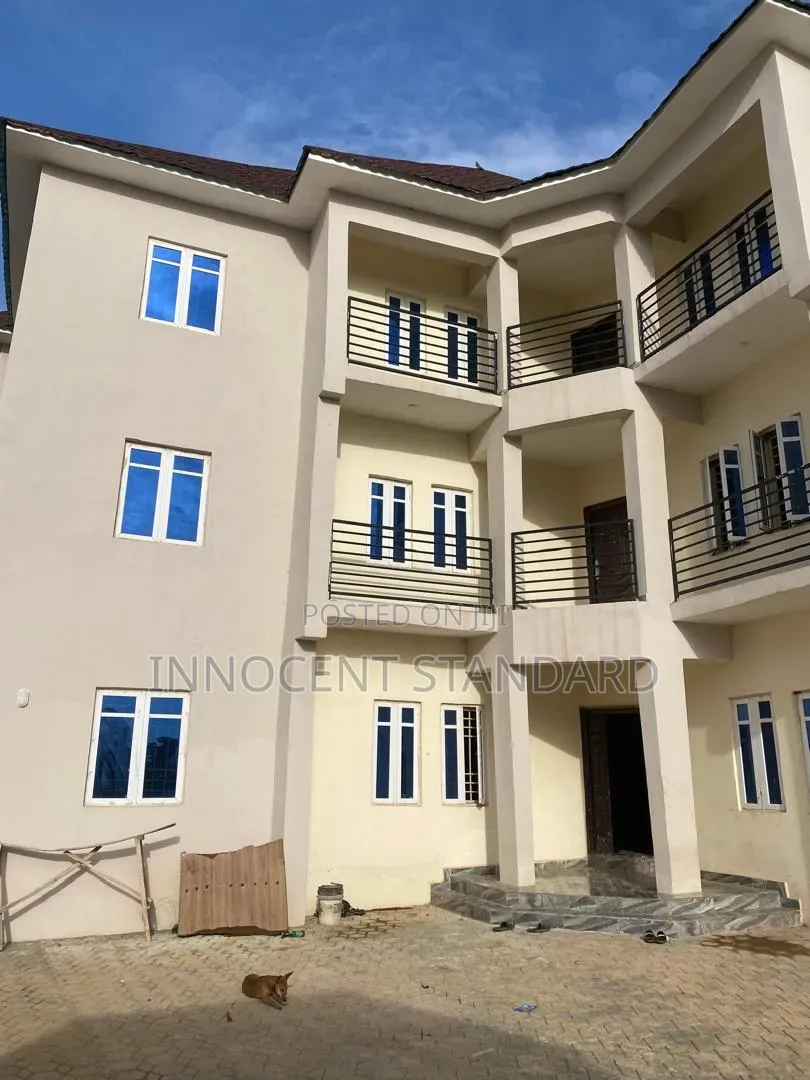 2bdrm Block of Flats in Fo1, Kubwa for sale in Kubwa