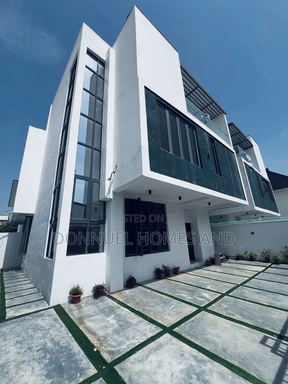 4bdrm Duplex in Ologolo for rent in Ologolo