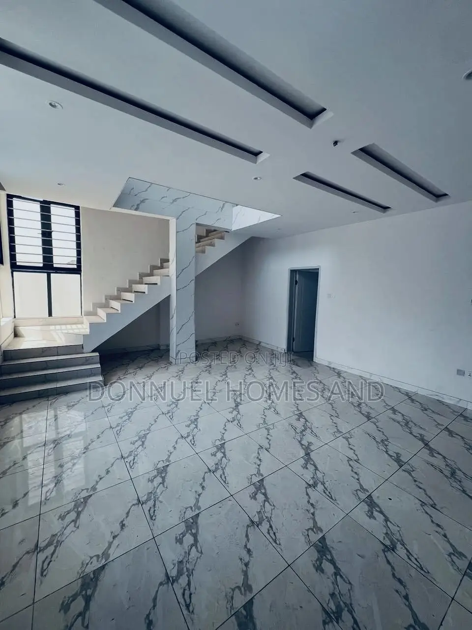 4bdrm Duplex in Ologolo for rent in Ologolo