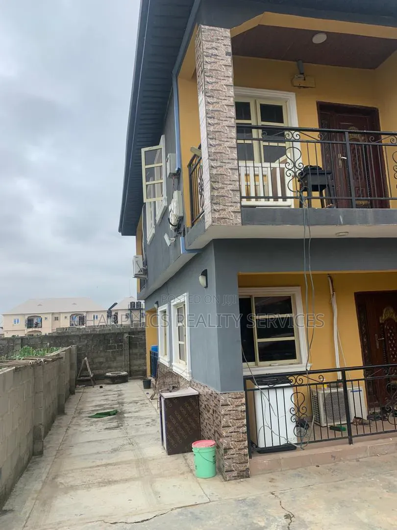2bdrm Apartment in Ebute for sale in Ebute