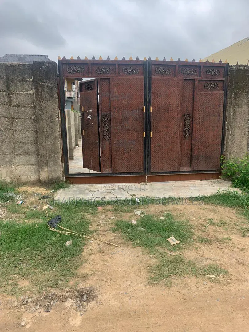 2bdrm Apartment in Ebute for sale in Ebute