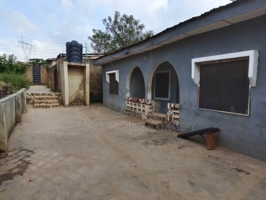 4bdrm Bungalow in Antakiti Estate, Osogbo for sale in Osogbo